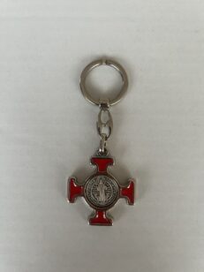 Võtmehoidja ristiga